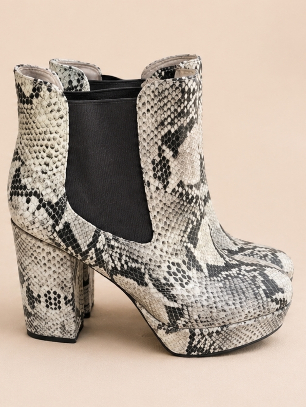 Sam Edelman Abella Platform Chelsea Boots Snake Print Leather Size 8 Chunky Heel